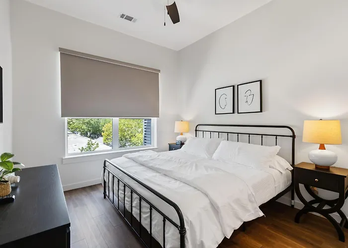 The Corbin 1203 - Cowboy Cozy Retreat Fort Worth